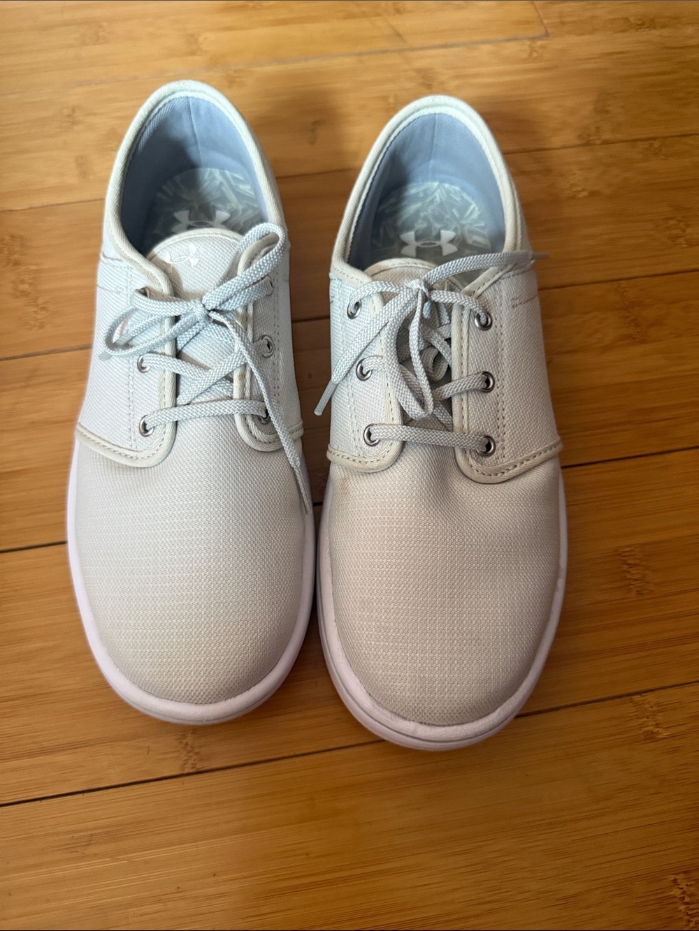 Under Armour Woman’s Light Gray Canvas Lace-Up Sneakers